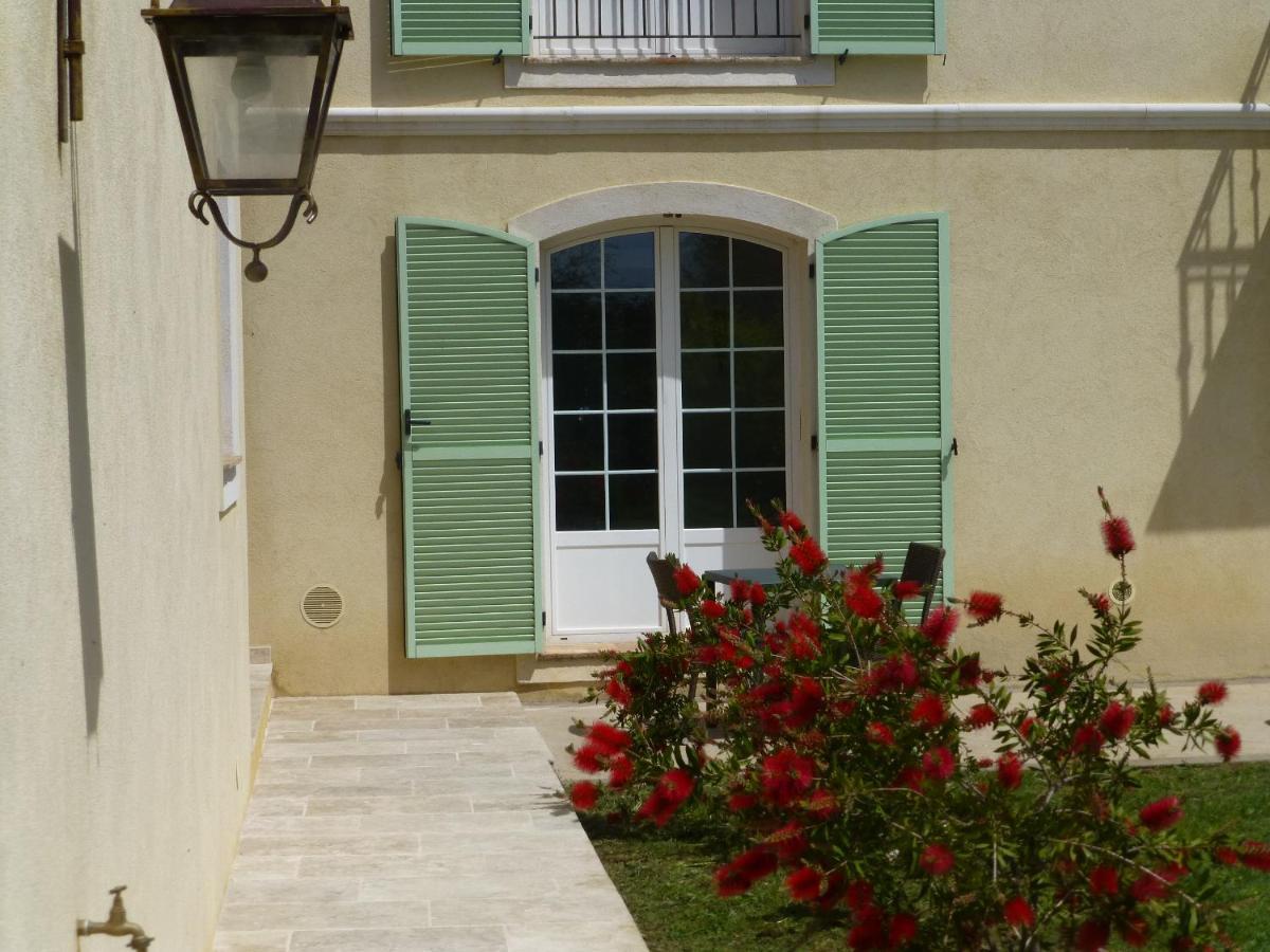 Chambre D'Hotes "La Bastide Des Eucalyptus" Antibes Buitenkant foto